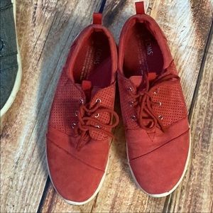 Red Toms sneakers great shape!!